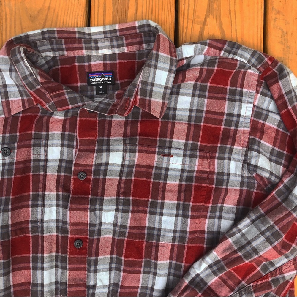 Men’s Patagonia Flannel Red & Gray